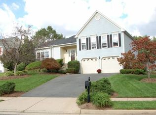 14411 Rockymount Ct, Centreville, VA 20120