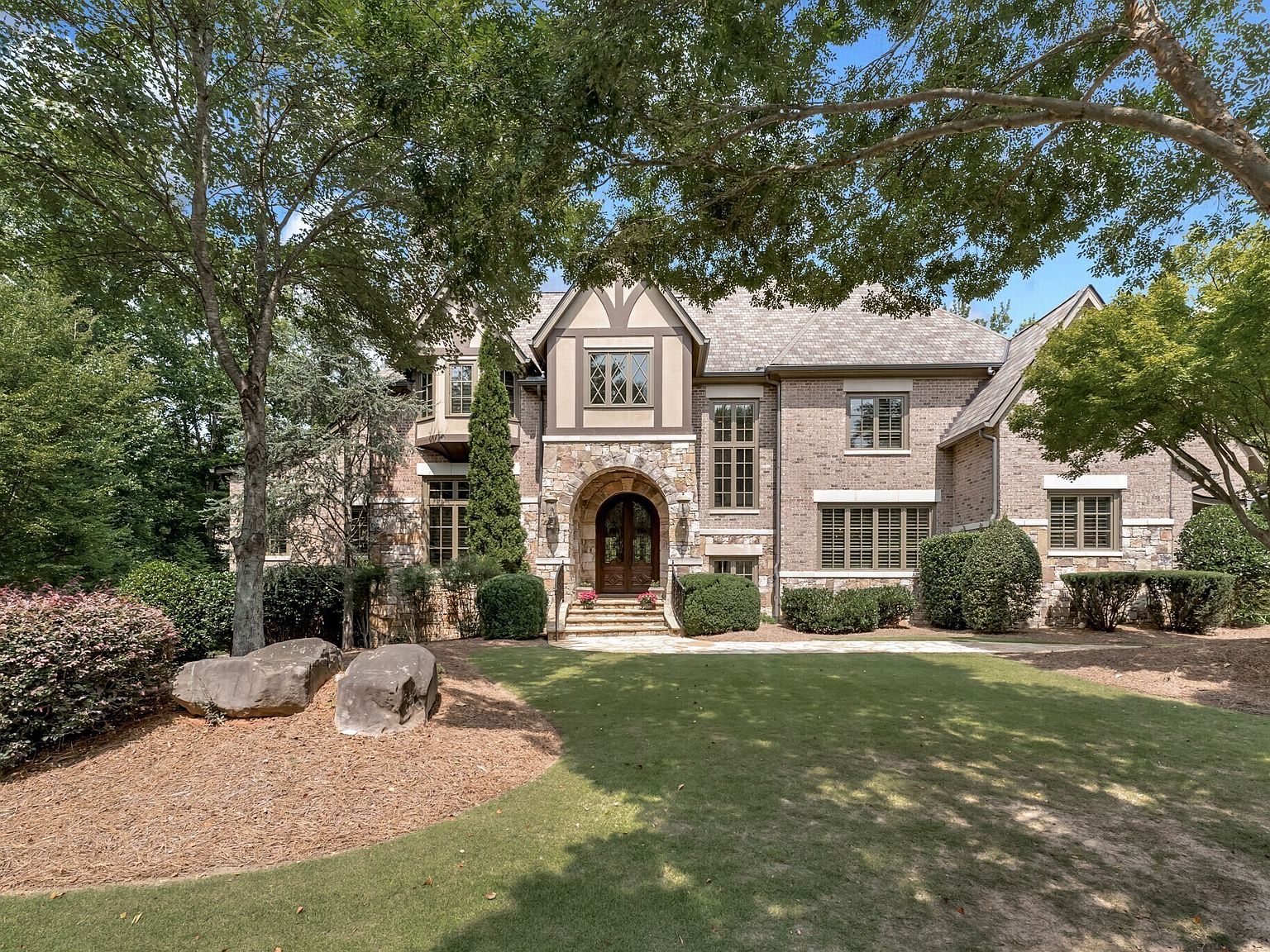 1003 Little Darby Ln, Suwanee, GA 30024 MLS 10194127 Zillow