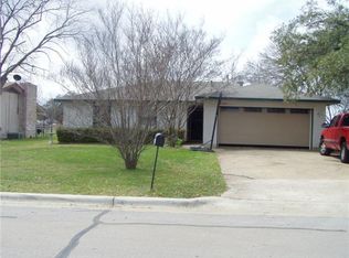 1608 Park Ln, Georgetown, TX 78628