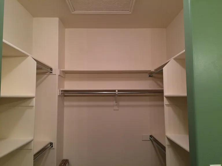 825 W Jordan Oaks Ct — Photo 18