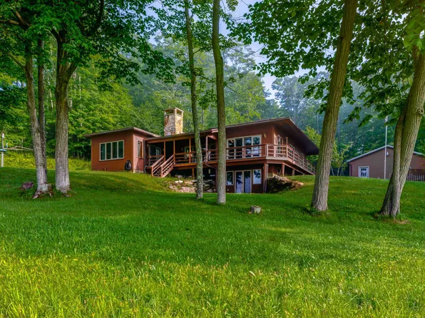 85 Hilltop Drive, Randolph, VT 05061