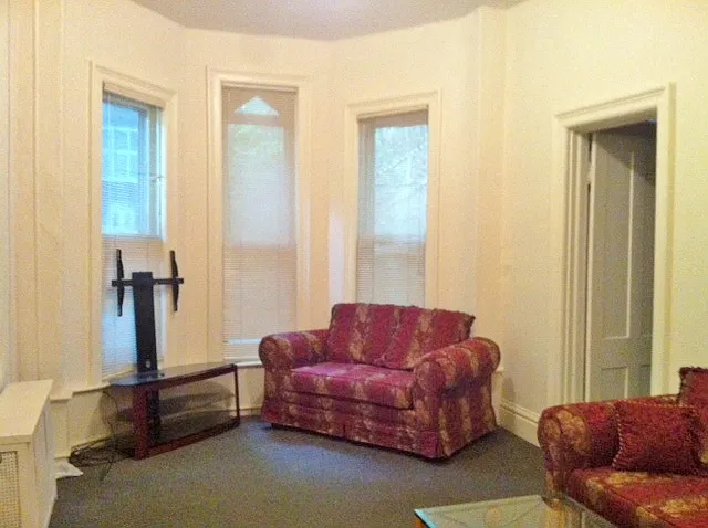 105 Dewitt Place - 2 — Photo 3