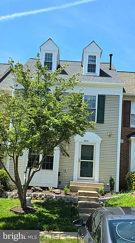 6008 Raina Dr Photo 1