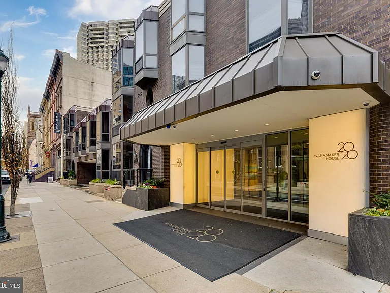 2020 Walnut St #29J — Photo 30