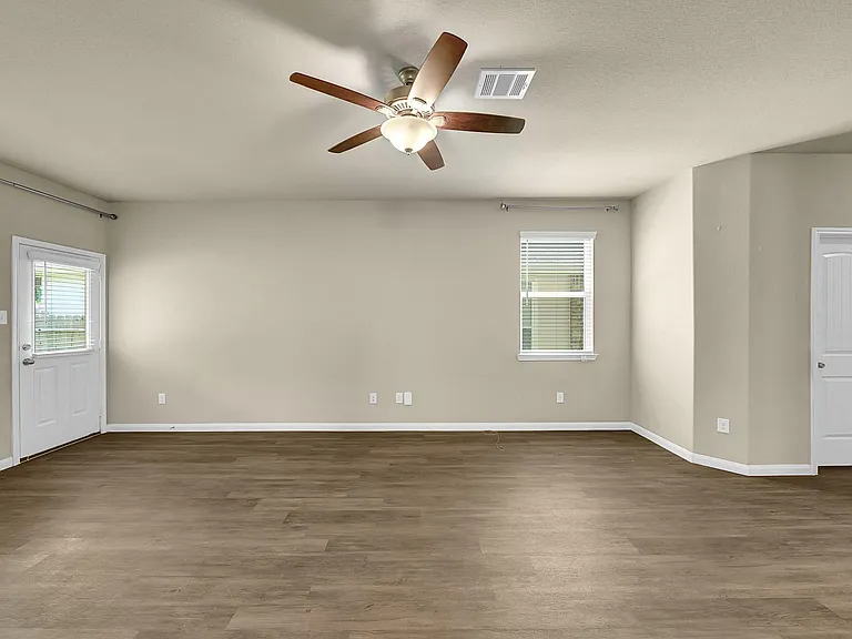 4274 McGregor Bluff Ln — Photo 12
