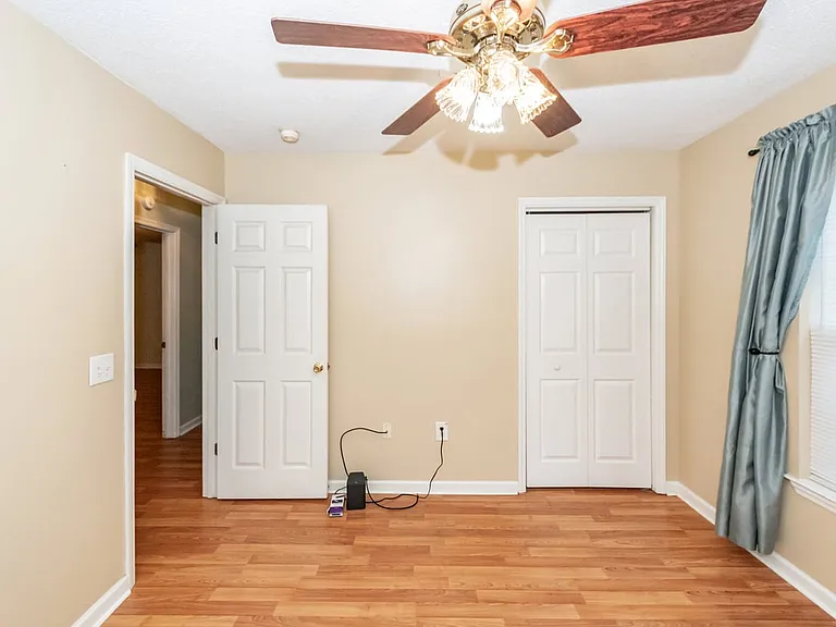 3347 Walter Dr — Photo 24