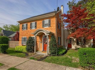 344 N Broad St, Lititz, PA 17543