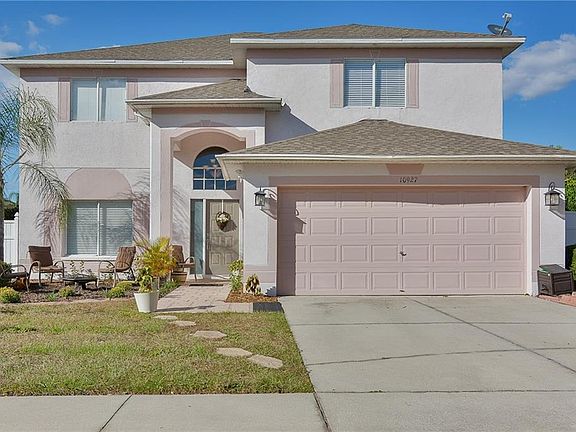 2nd image of 10927 Sailbrooke Dr