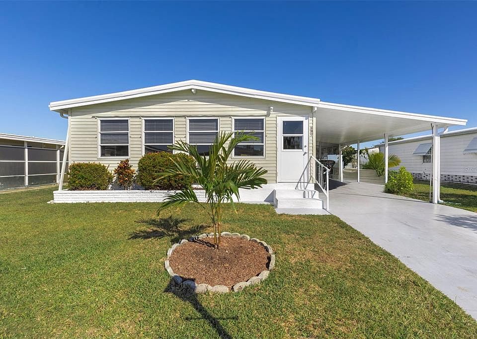 1st image of 537 LA PLAYA CIRCLE