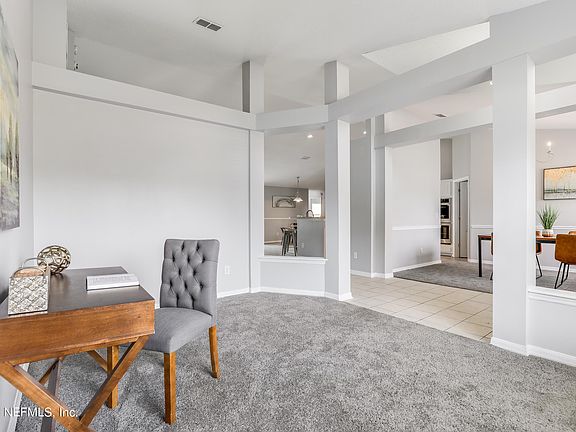 3rd image of 10326 PLANTERS WOOD Drive