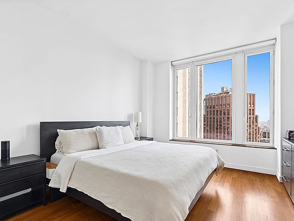 5th image of 15 William St APT 38E