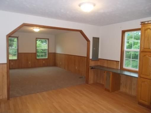 4th image of 1127 Circle Hill Dr