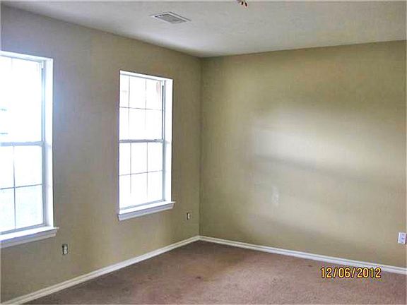 Formal Dining Room.