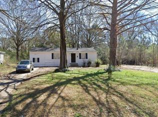 3068 Woodview Dr, Jackson, MS 39212