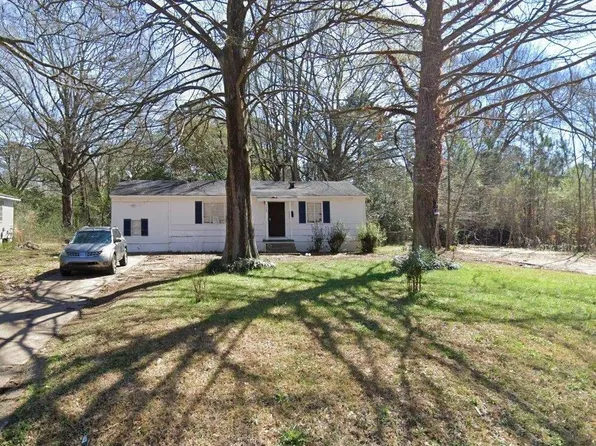 3068 Woodview Dr, Jackson, MS 39212