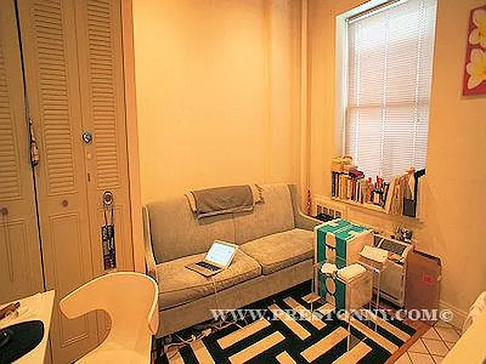 Rented by JM Preston Properties LLC | media 9