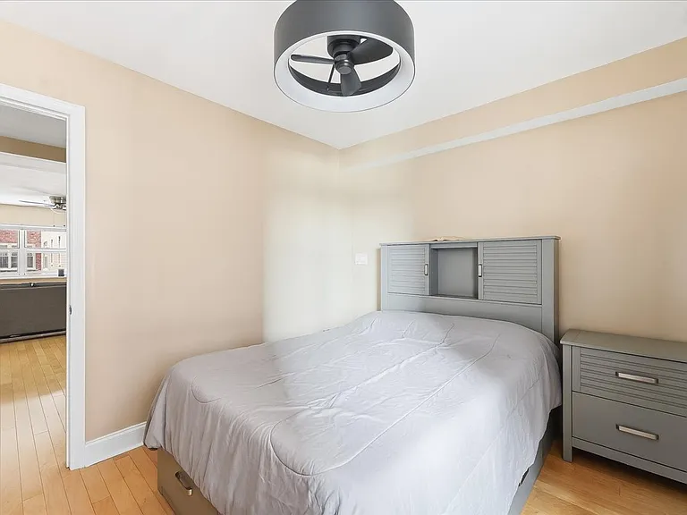 70 S Munn Ave #408 — Photo 7
