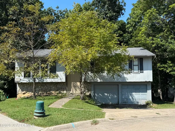1230 Amity Rd, Jefferson City, MO 65109