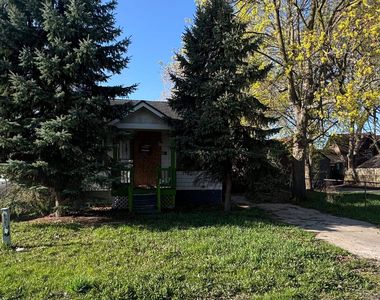 2400 Bewick St, Saginaw, MI, 48601