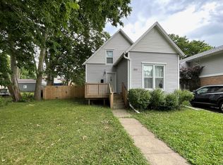 203 W William St, Champaign, IL 61820