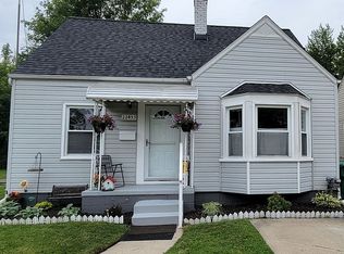 22453 David Ave, Eastpointe, MI 48021