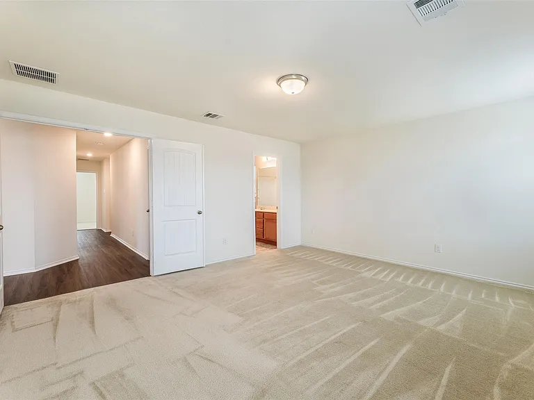 13709 Vigilance St — Photo 15