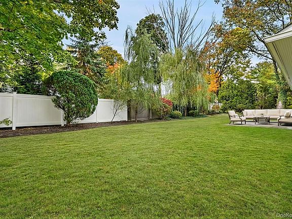 3rd image of 6 Old Oak Road