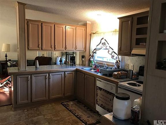 5th image of 3471 Rock Creek Dr