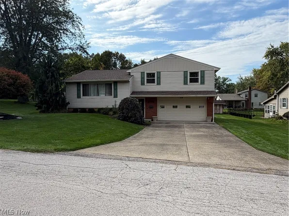 309 Bell Ave, Columbiana, OH 44408