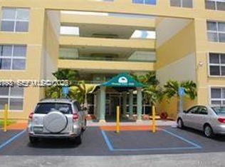 8320 NW 8th St #2-110, Miami, FL 33126