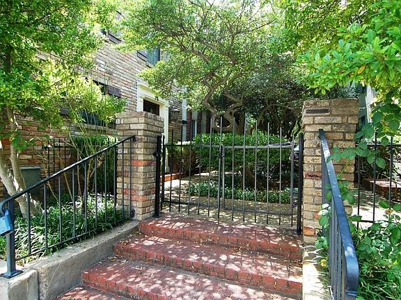 4th image of 4306 Buena Vista St APT B