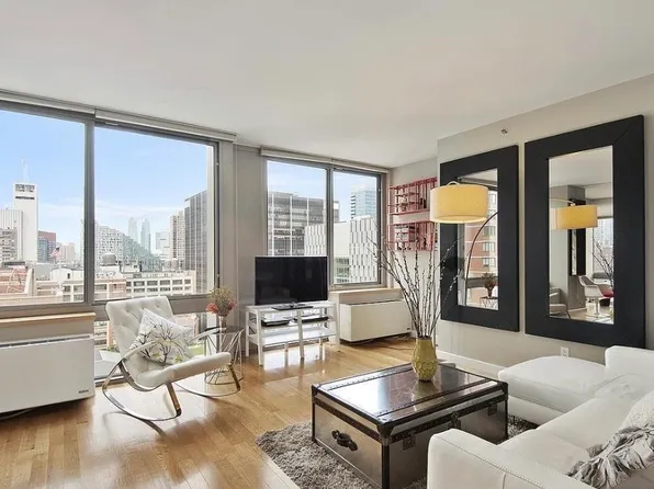 225 West 60th Street image 1 of 4