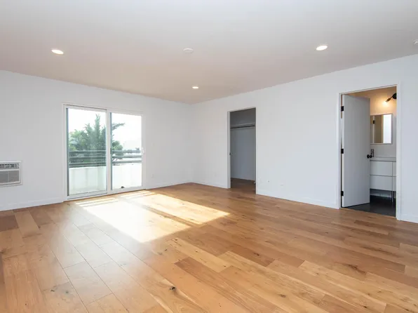 3933 Marathon St, Los Angeles, CA