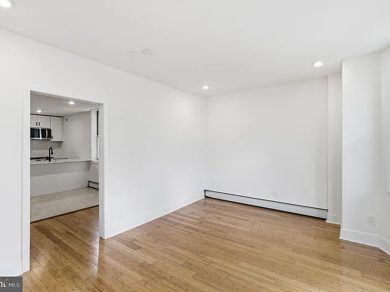 5939 Drexel Rd #CARRIAGE — Photo 6