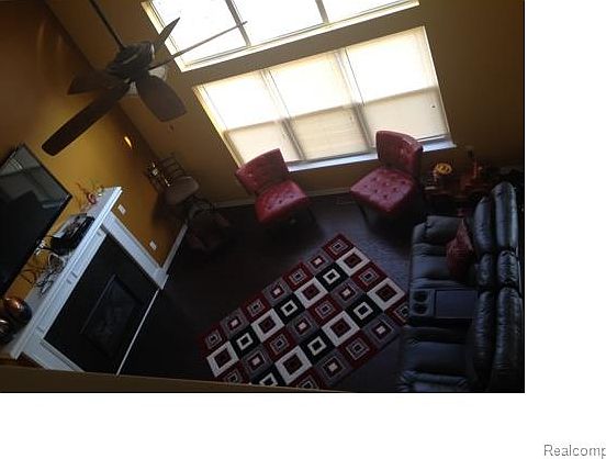 4th image of 30139 Kimberly Ct