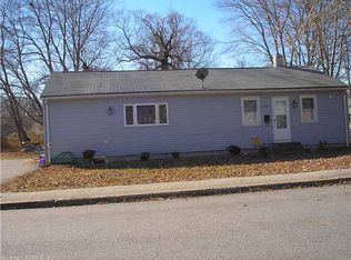 131 Midway Oval, Groton, CT 06340