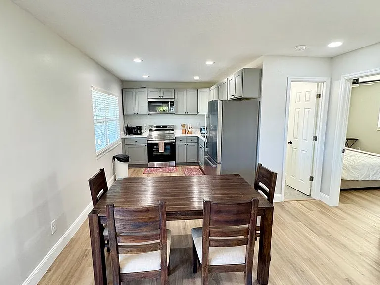 439 Carroll St — Photo 12