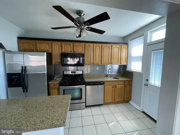 1537 Lochwood Rd, Baltimore, MD 21218