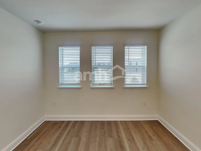 3762 Lake Bluff Loop — Photo 31