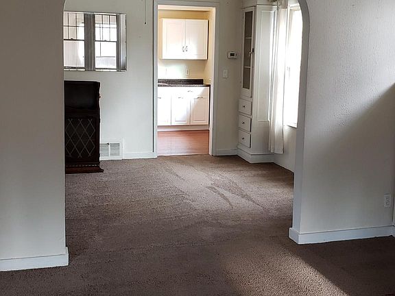 5th image of 1659 Lauderdale Ave #Up