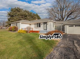 3220 6th St, Moline, IL 61265