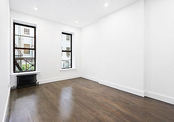2nd image of 57 W 10th St #2CR