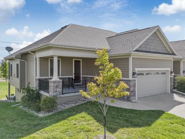 255 S 41st St Unit 182, West Des Moines, IA 50265