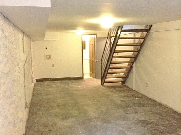 4th image of 279 Troutman St #1RKA