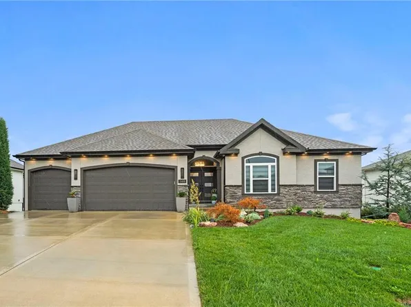 11408 N Michigan Ave, Kansas City, MO 64155