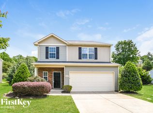 105 Ashmore Dr, Mount Holly, NC 28120