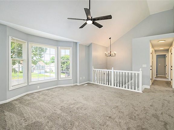 4th image of 3905 Remington Ct
