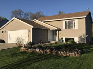 3042 Boone Ave SW, Wyoming, MI 49519