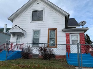 1616 Maple St, Racine, WI 53404