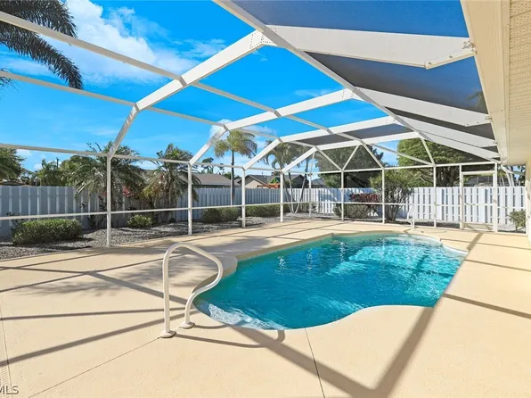 3510 SE 5th Pl, Cape Coral, FL 33904